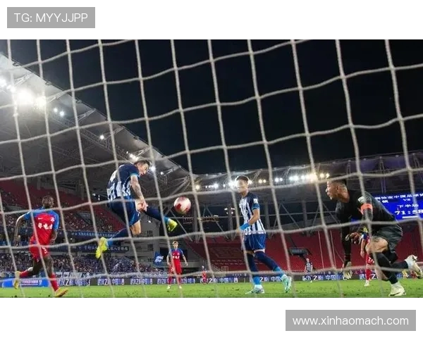 武汉足球队状态飙升创历史新高引发球迷热议与期待