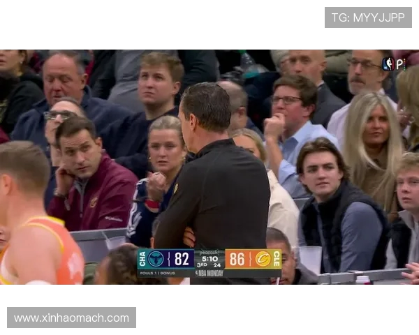 22勇士与黄蜂精彩对决回放分析全场比赛亮点与关键时刻回顾