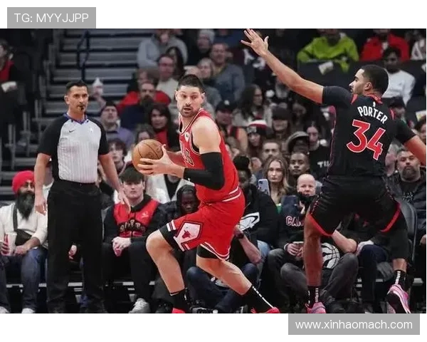 96乔丹带领公牛对决灰熊的经典时刻与传奇表现回顾 96乔丹带领公牛对决灰熊的经典时刻与传奇表现回顾