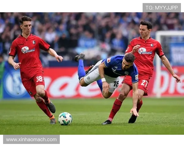 弗赖堡主场迎战汉诺威9争夺德甲宝贵积分的关键对决 弗赖堡主场迎战汉诺威9争夺德甲宝贵积分的关键对决